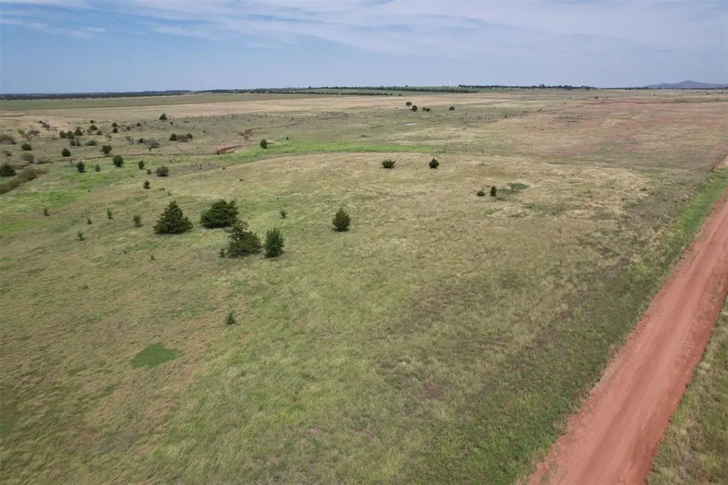 Photo 17 — 1550 E County Road, Mangum, OK 73554