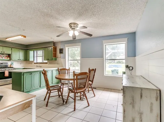 Photo 4 — 19601 S Rock Creek Road, Shawnee, OK 74801