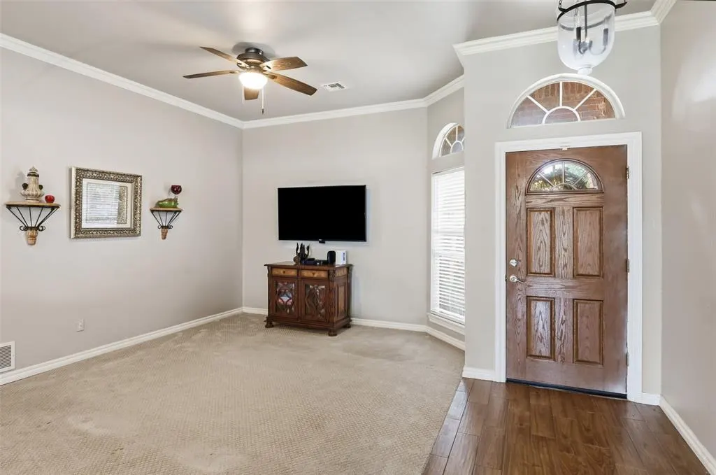 Photo 6 — 11813 Dalton Drive, Oklahoma City, OK 73162
