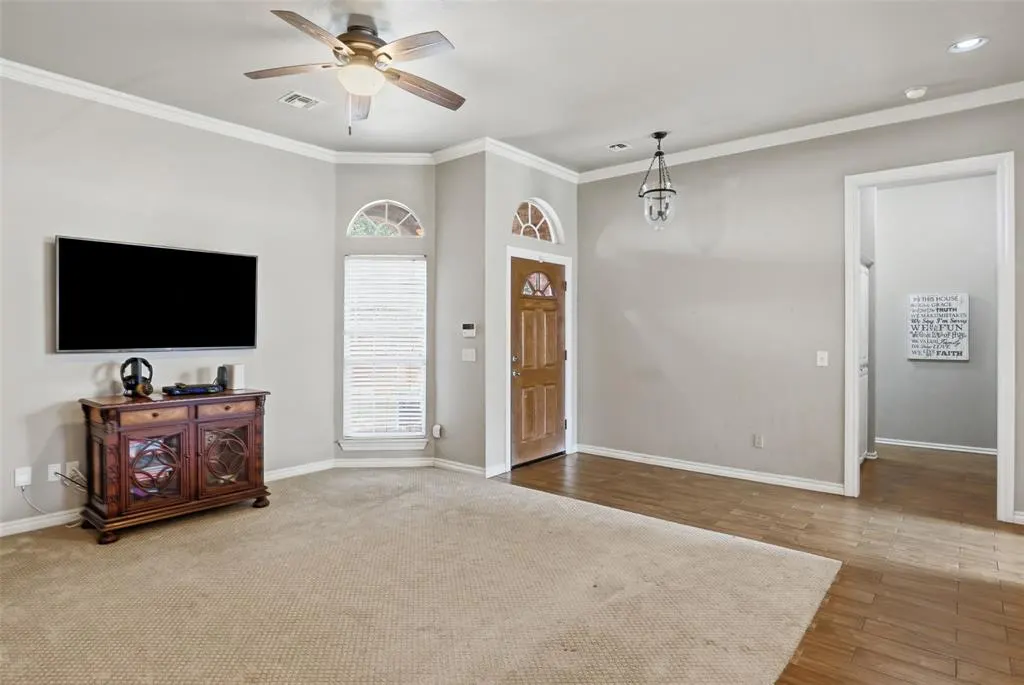 Photo 7 — 11813 Dalton Drive, Oklahoma City, OK 73162