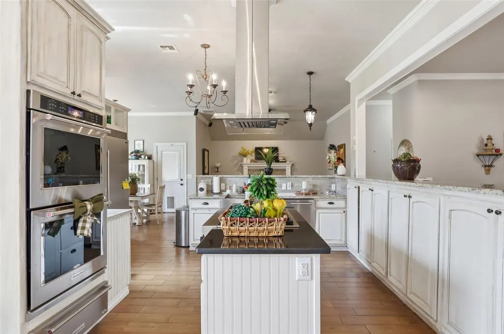 Photo 10 — 11813 Dalton Drive, Oklahoma City, OK 73162