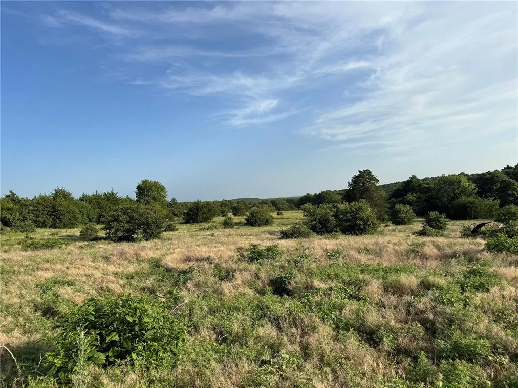Photo 4 — 2710 Road, Minco, OK 73059