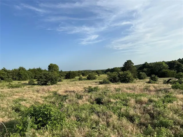 Photo 4 — 2710 Road, Minco, OK 73059