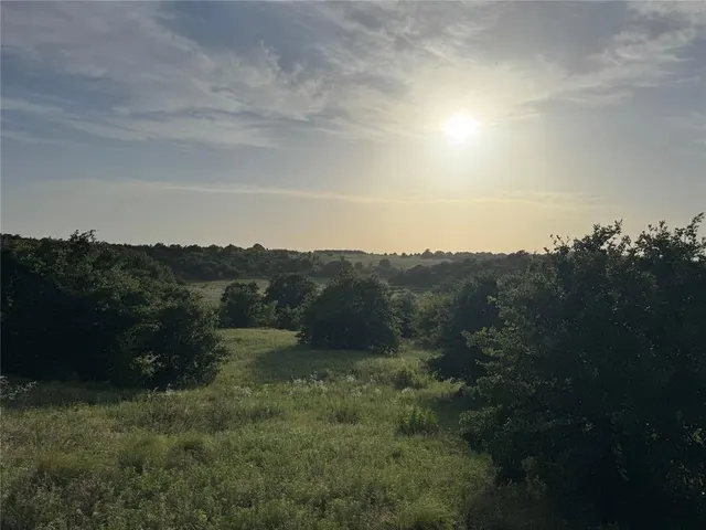 Photo 6 — 2710 Road, Minco, OK 73059