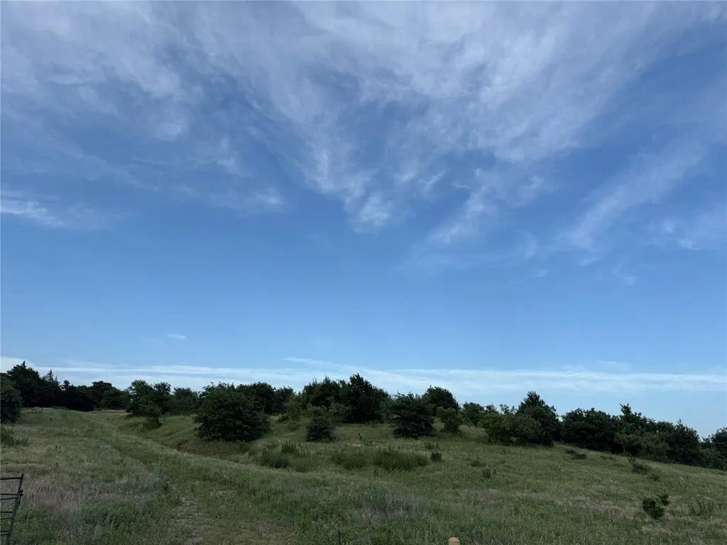 Photo 12 — 2710 Road, Minco, OK 73059