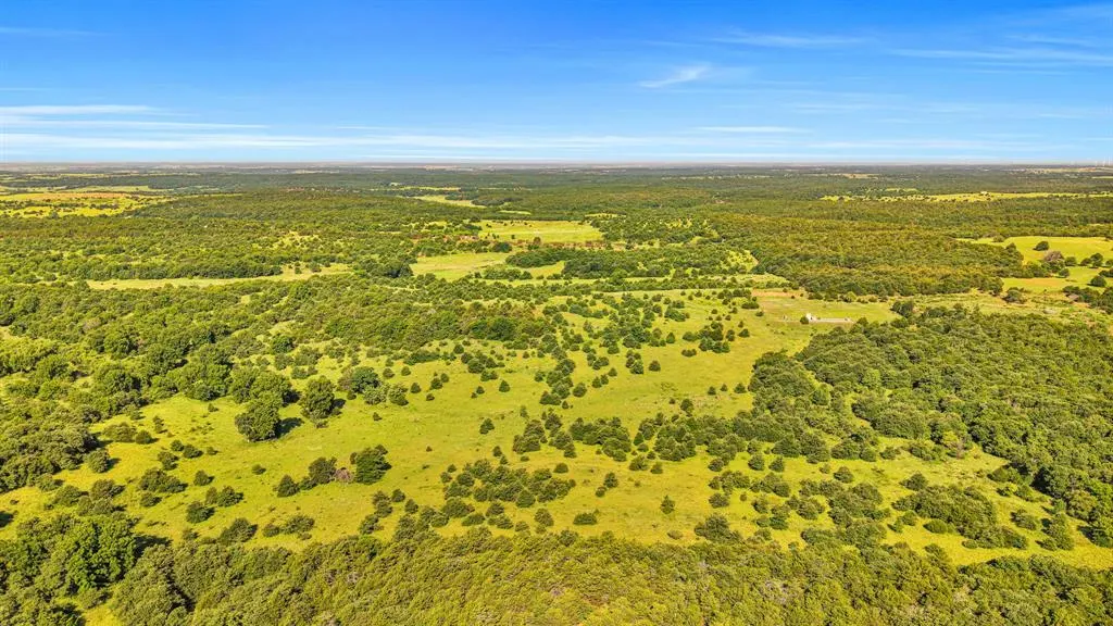 Photo 22 — 2710 Road, Minco, OK 73059