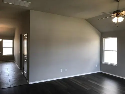 Photo 6 — 441 Compass Drive, Yukon, OK 73099
