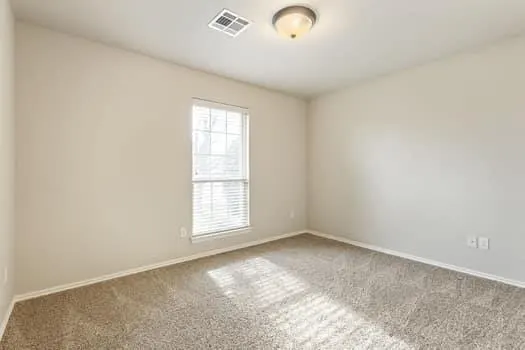 Photo 16 — 9005 NW 79th Terrace, Yukon, OK 73099