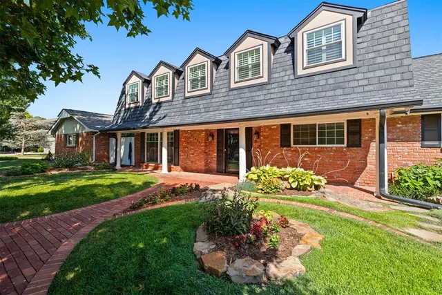 Photo 2 — 11013 Magnolia Park, Oklahoma City, OK 73120