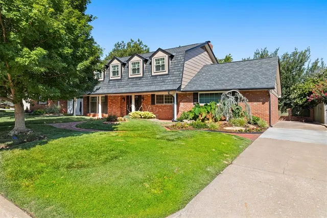 Photo 4 — 11013 Magnolia Park, Oklahoma City, OK 73120