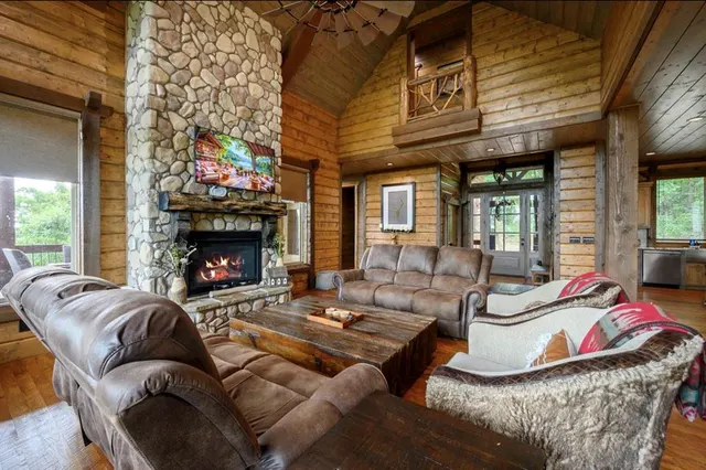 Photo 5 — 670 MOONSHINER SPRINGS Trail, Broken Bow, OK 74728