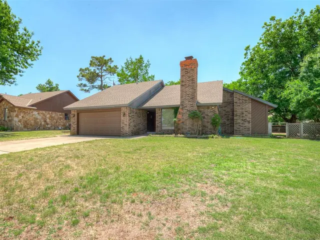 Photo 6 — 11220 NW 112th Street, Yukon, OK 73099
