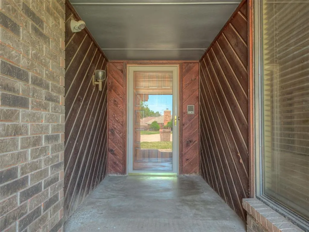 Photo 8 — 11220 NW 112th Street, Yukon, OK 73099