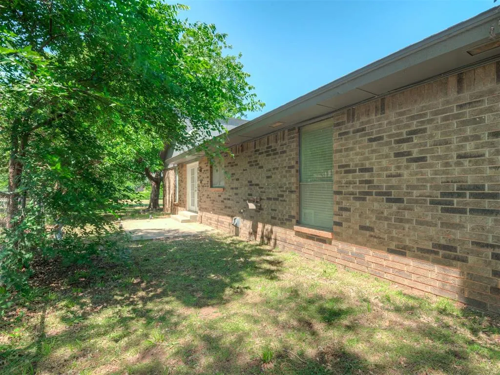 Photo 41 — 11220 NW 112th Street, Yukon, OK 73099