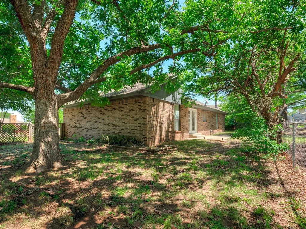 Photo 42 — 11220 NW 112th Street, Yukon, OK 73099