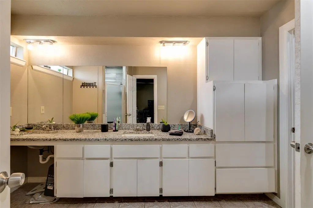 Photo 33 — 2441 SW 77th Street, Oklahoma City, OK 73159