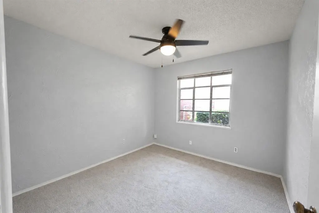 Photo 10 — 1513 N Nicklas Avenue, Oklahoma City, OK 73127