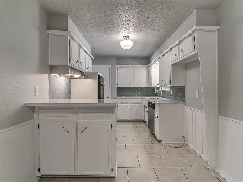 Photo 15 — 4713 Lunow Drive, Oklahoma City, OK 73135