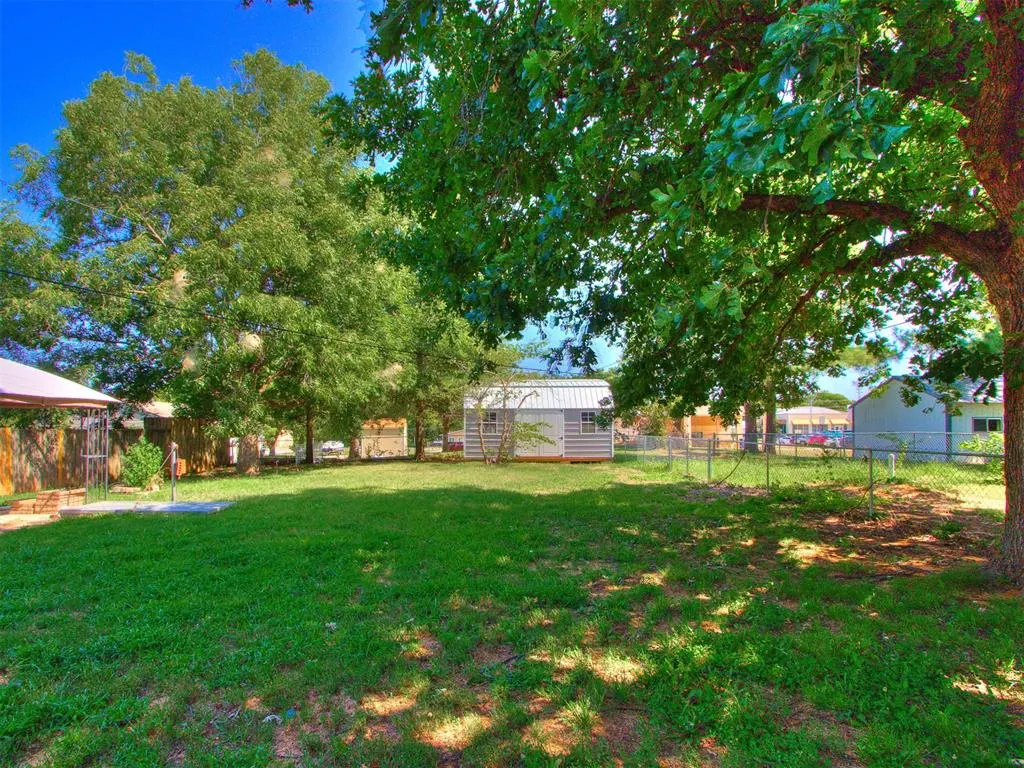 Photo 33 — 515 W Oklahoma Street, McLoud, OK 74851