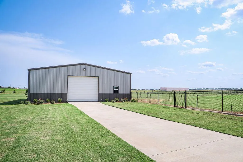 Photo 41 — 24376 E 1006 Road, Weatherford, OK 73096
