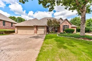 Sold home at 14409 Oxford Drive
