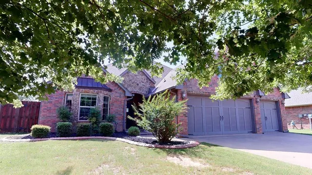 Photo 4 — 3017 Buckland Road, Edmond, OK 73034