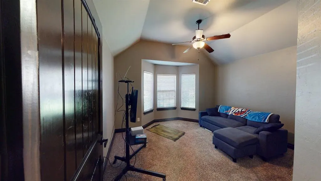 Photo 15 — 3017 Buckland Road, Edmond, OK 73034