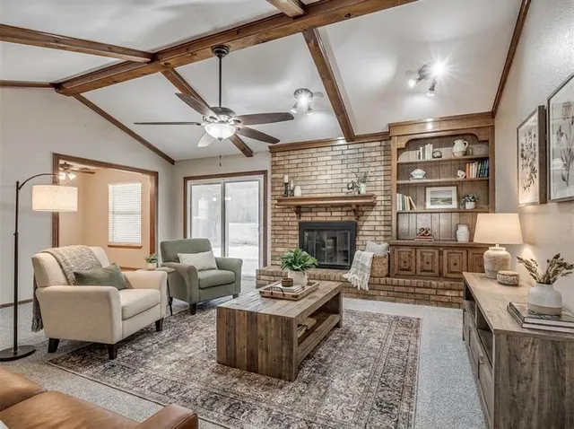 Photo 4 — 11124 Ashford Drive, Yukon, OK 73099