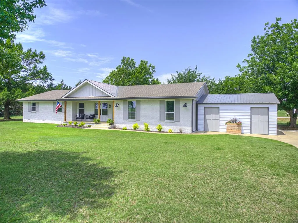 Front exterior — 1003 N Euclid Avenue, Cashion, OK 73016