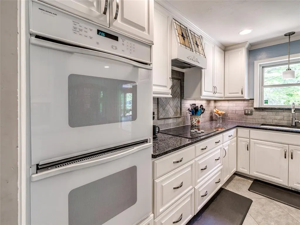 Photo 21 — 7611 Clayton Drive, Oklahoma City, OK 73132