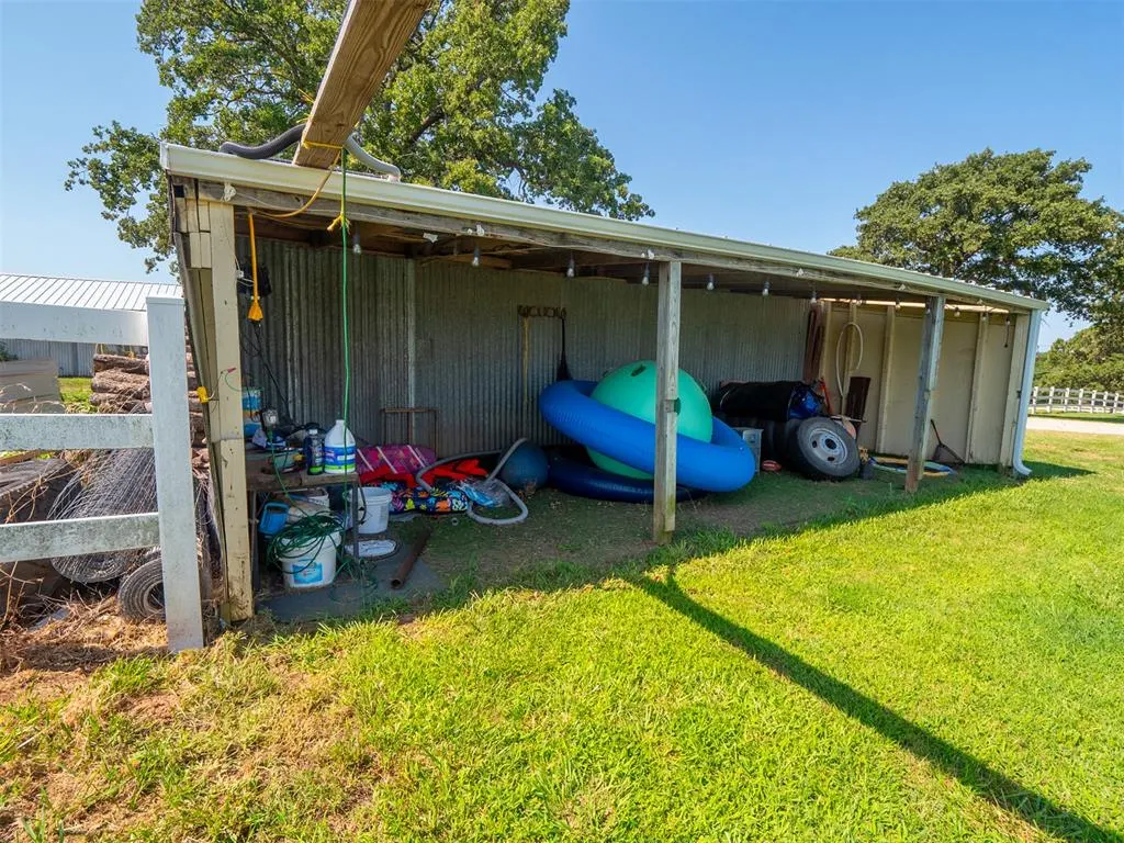 Photo 43 — 103052 S 3570 Road, Prague, OK 74864