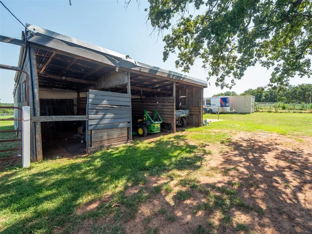 Photo 44 — 103052 S 3570 Road, Prague, OK 74864