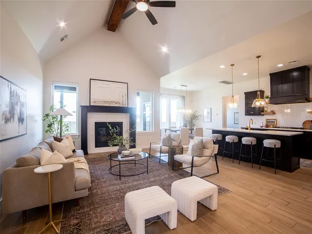 Photo 5 — 2124 El Cajon Street, Edmond, OK 73034