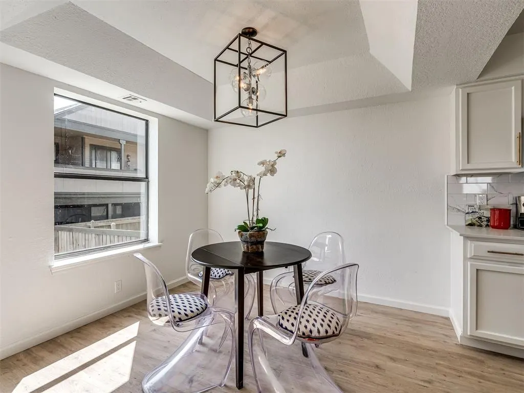 Photo 11 — 11403 Springhollow Road 201, Oklahoma City, OK 73120