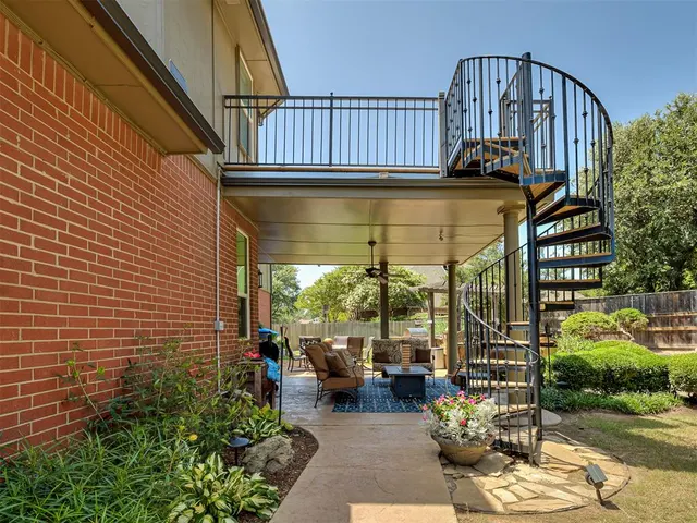 Photo 5 — 12504 Shire Lane, Oklahoma City, OK 73170