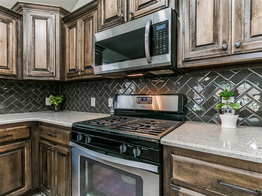 Photo 15 — 15521 Boulder Drive, Edmond, OK 73013