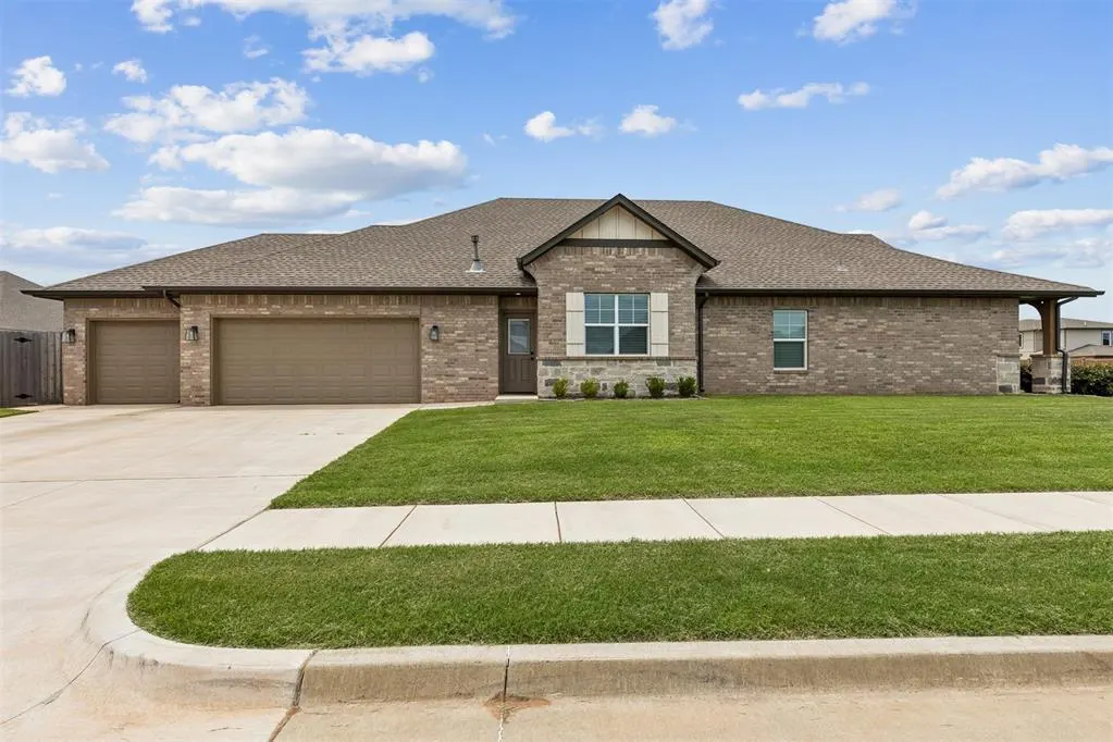 Photo 3 — 6140 Dale Avenue, Edmond, OK 73034