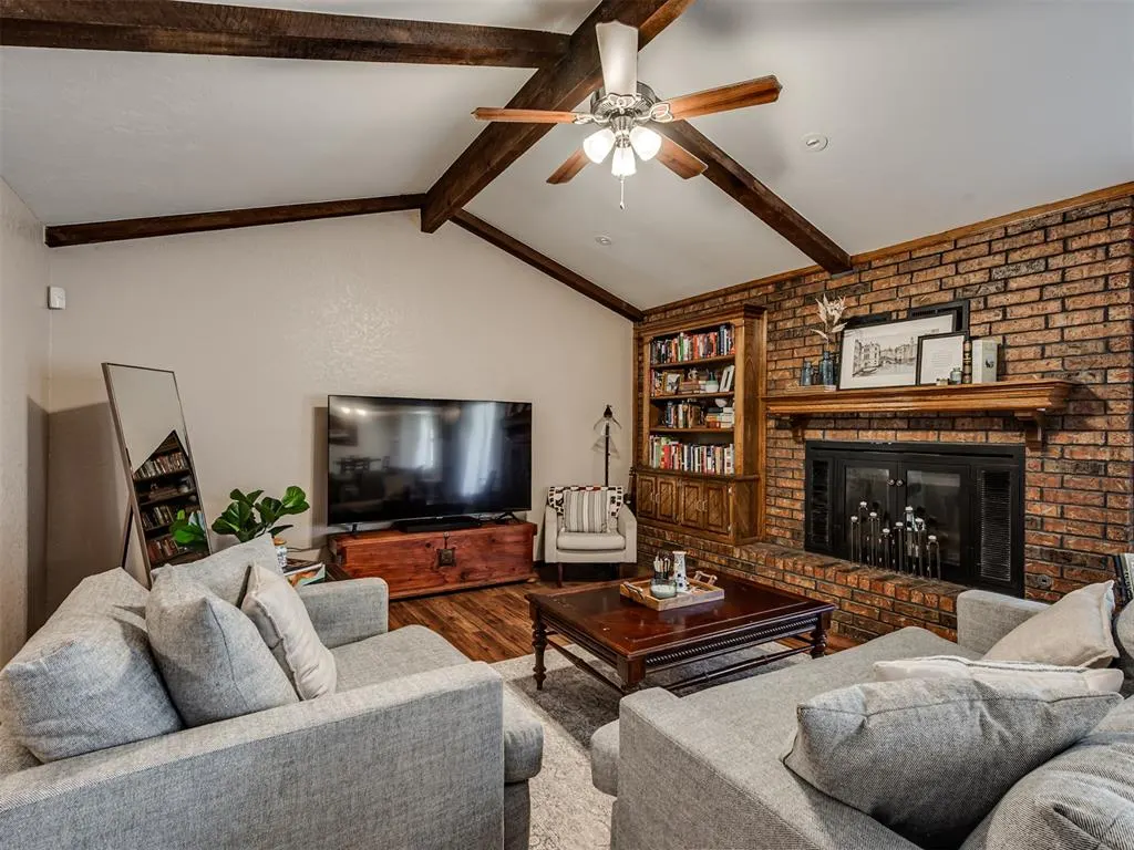 Photo 5 — 6904 Elk Canyon Road, Oklahoma City, OK 73162