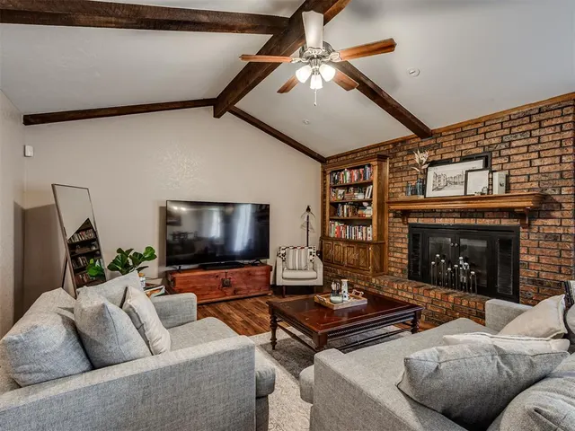 Photo 5 — 6904 Elk Canyon Road, Oklahoma City, OK 73162