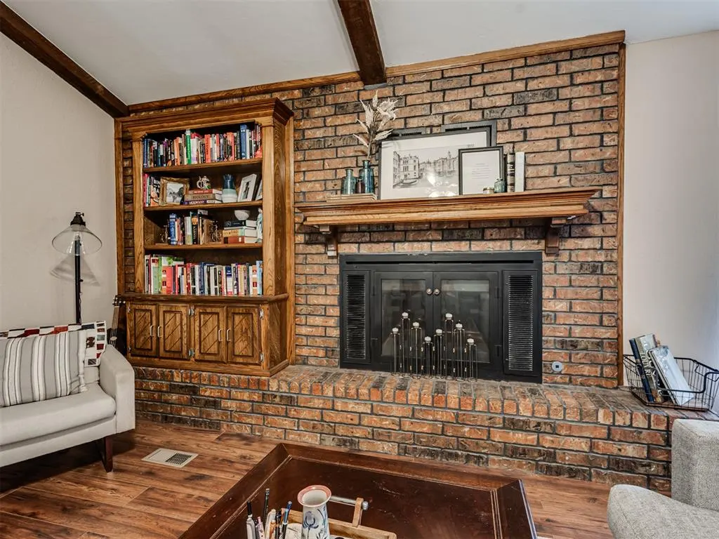 Photo 7 — 6904 Elk Canyon Road, Oklahoma City, OK 73162