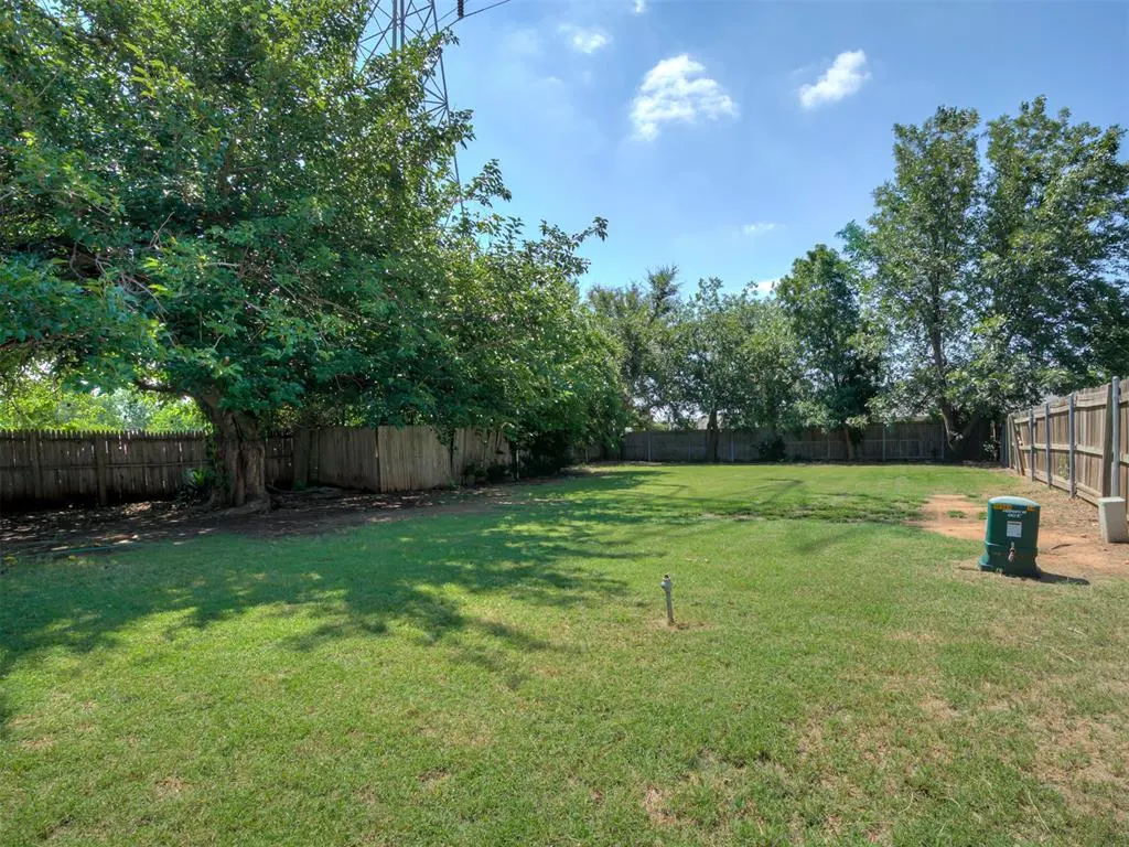 Photo 32 — 6904 Elk Canyon Road, Oklahoma City, OK 73162