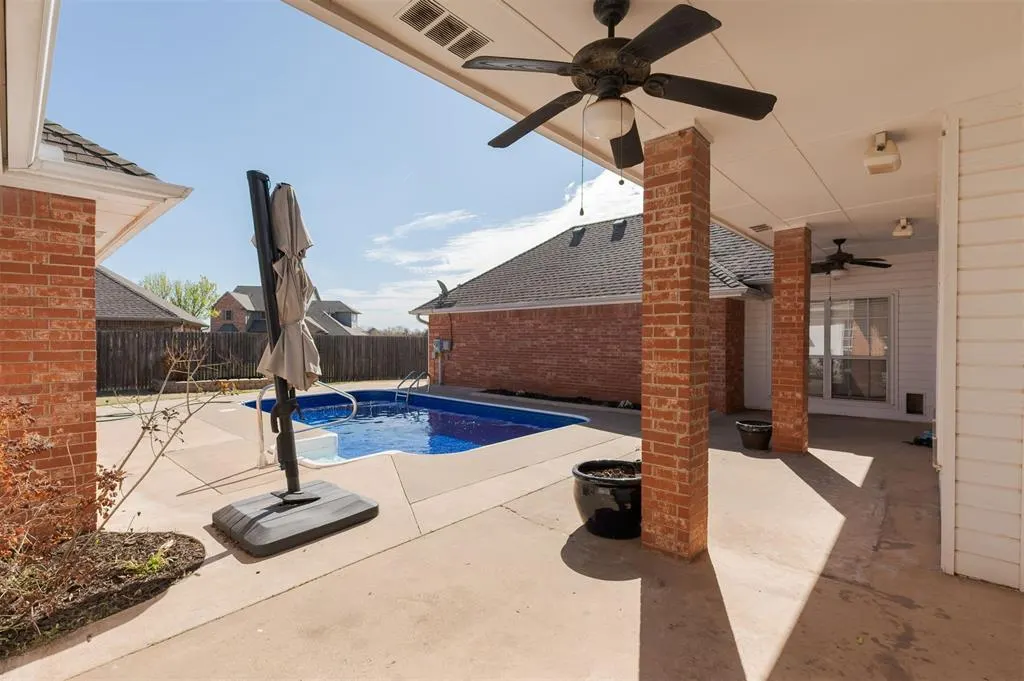 Photo 38 — 12700 Sutton Hill Road, Oklahoma City, OK 73142