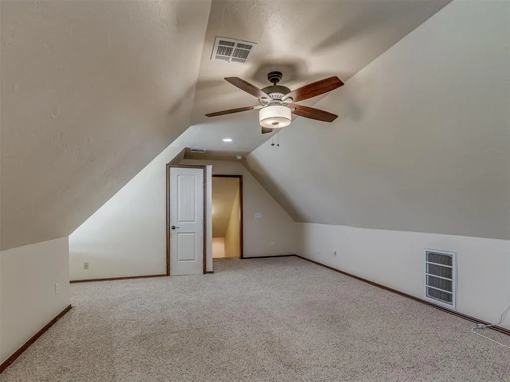 Photo 31 — 935 Silver Chase Drive, Choctaw, OK 73020