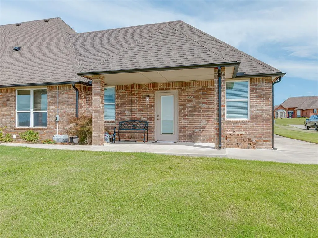 Photo 45 — 935 Silver Chase Drive, Choctaw, OK 73020
