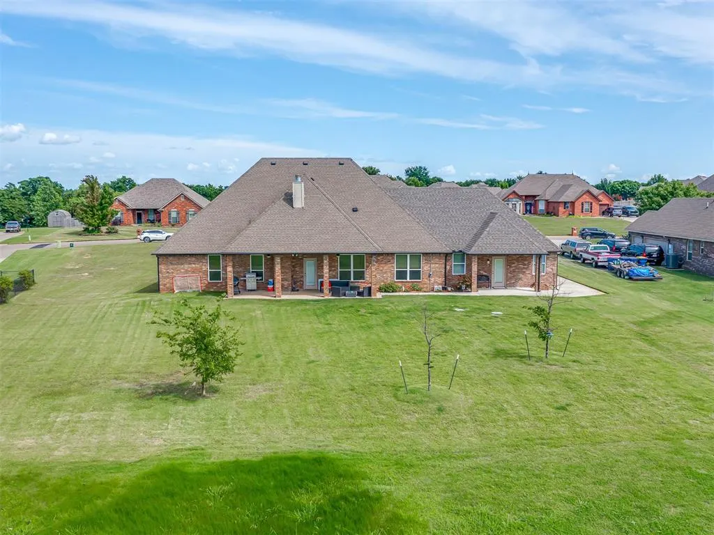 Photo 46 — 935 Silver Chase Drive, Choctaw, OK 73020