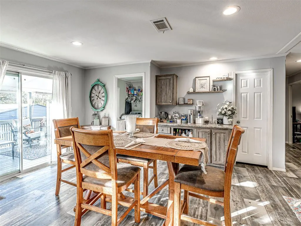 Photo 15 — 1916 SE 138th Avenue, Norman, OK 73026