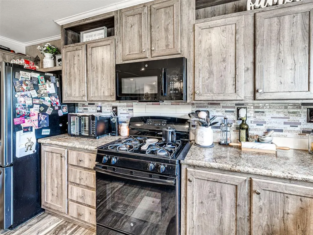 Photo 19 — 1916 SE 138th Avenue, Norman, OK 73026