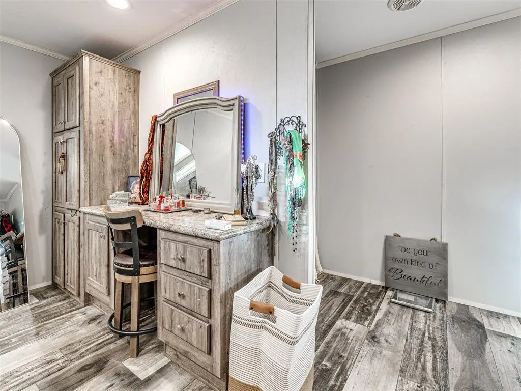Photo 26 — 1916 SE 138th Avenue, Norman, OK 73026
