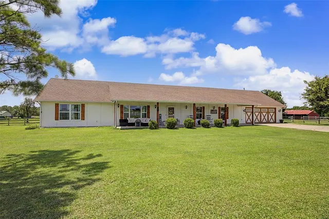 Photo 3 — 7576 E Maguire Road, Noble, OK 73068