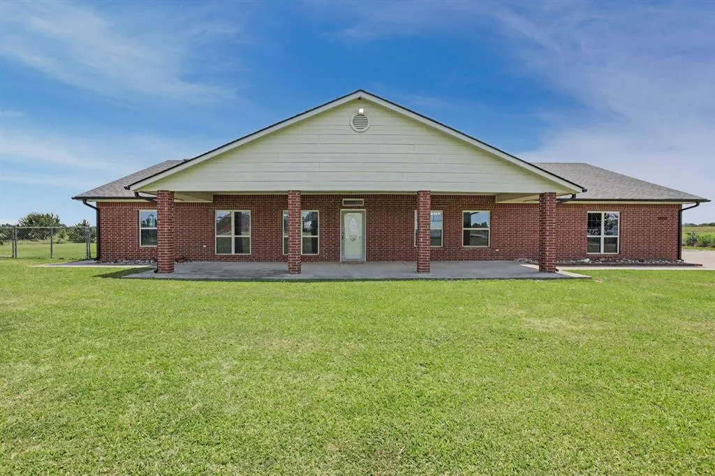 Photo 2 — 2560 Tori Lane, Newcastle, OK 73065